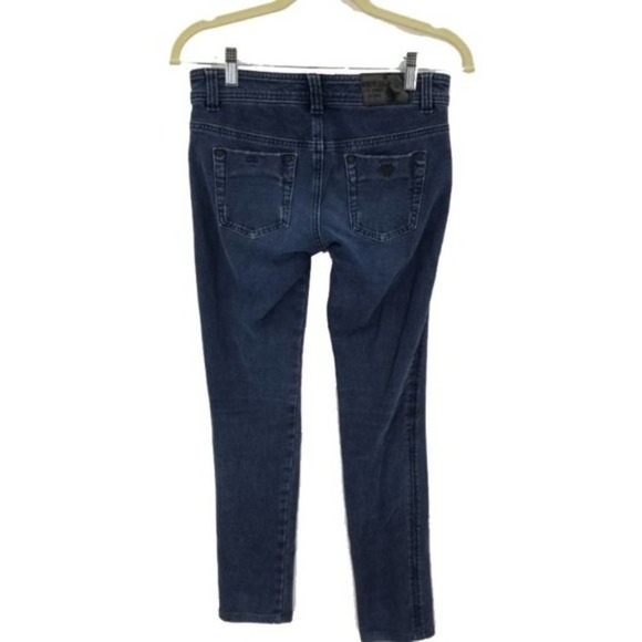 Guess Women's Distressed Low Rise Stretch Denim Skinny Jeans Dark Wash Size 26 - Picture 2 of 5